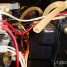 Interior de una maquina de soldadura por Aire Caliente