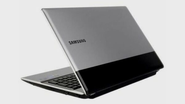 Samsung RV511 no se puede instalar Windows 10 pantalla negra logo congelado