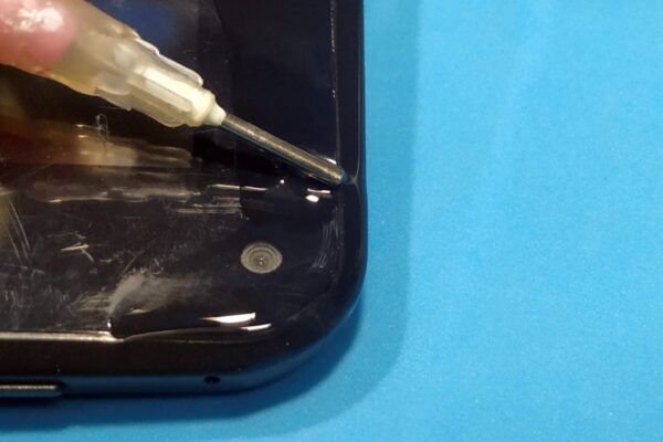 Uso del Alcohol Isopropílico en las Reparaciones de Electrónica